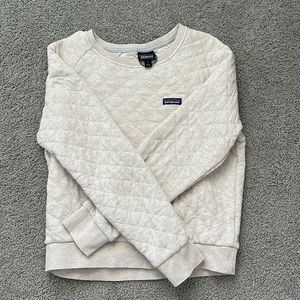 patagonia quilted crewneck